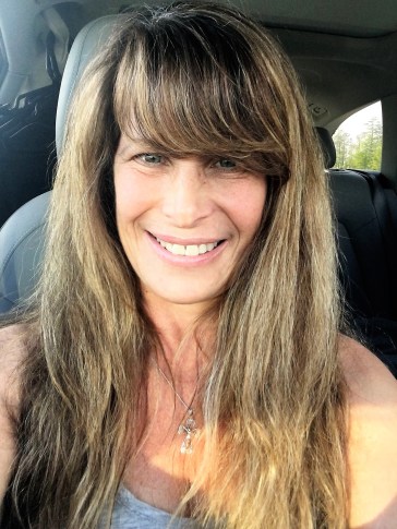 - 2018 (gray shirt, April 19, 2018)