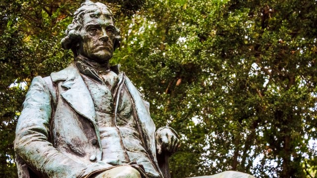 THOMAS JEFFERSON - statue at U-VA